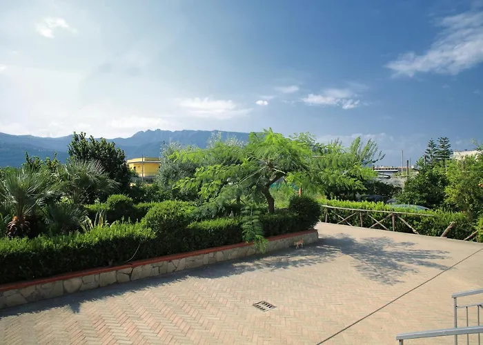 Bed & Breakfast Villarosa 4*